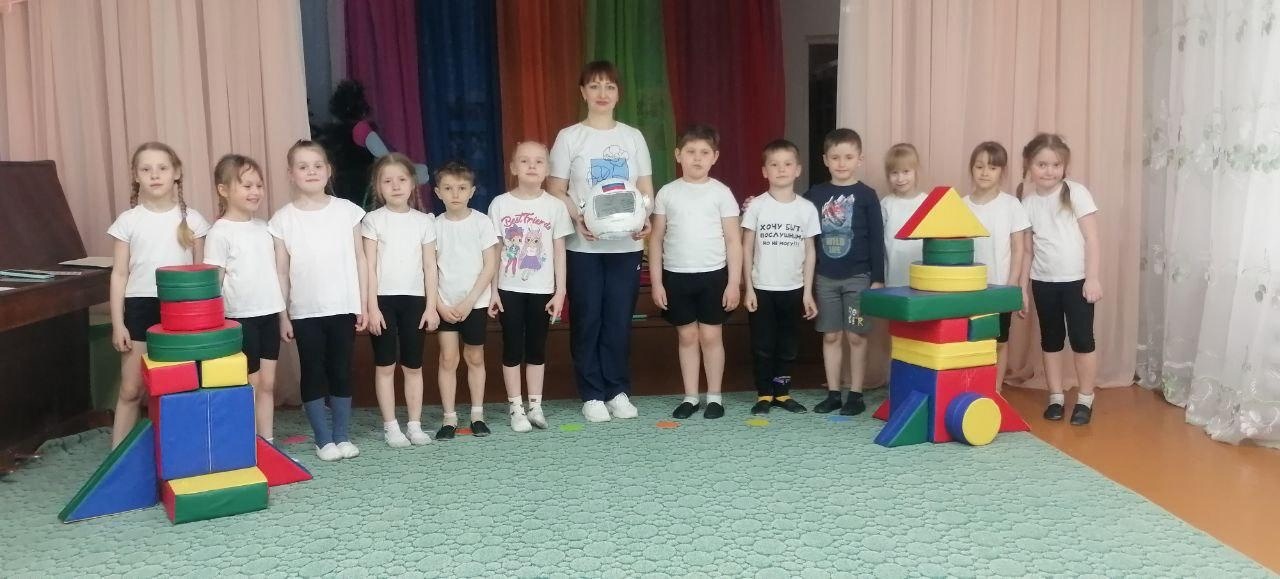 День космонавтики в дошкольных группах..